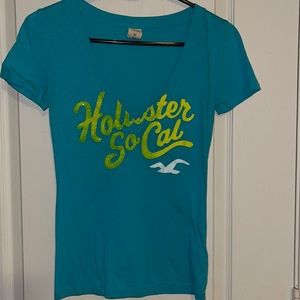 Hollister V Neck t shirt